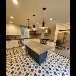 Expert remodeling services in New Rochelle, specializing in custom home renovations with over 30 years of experience.